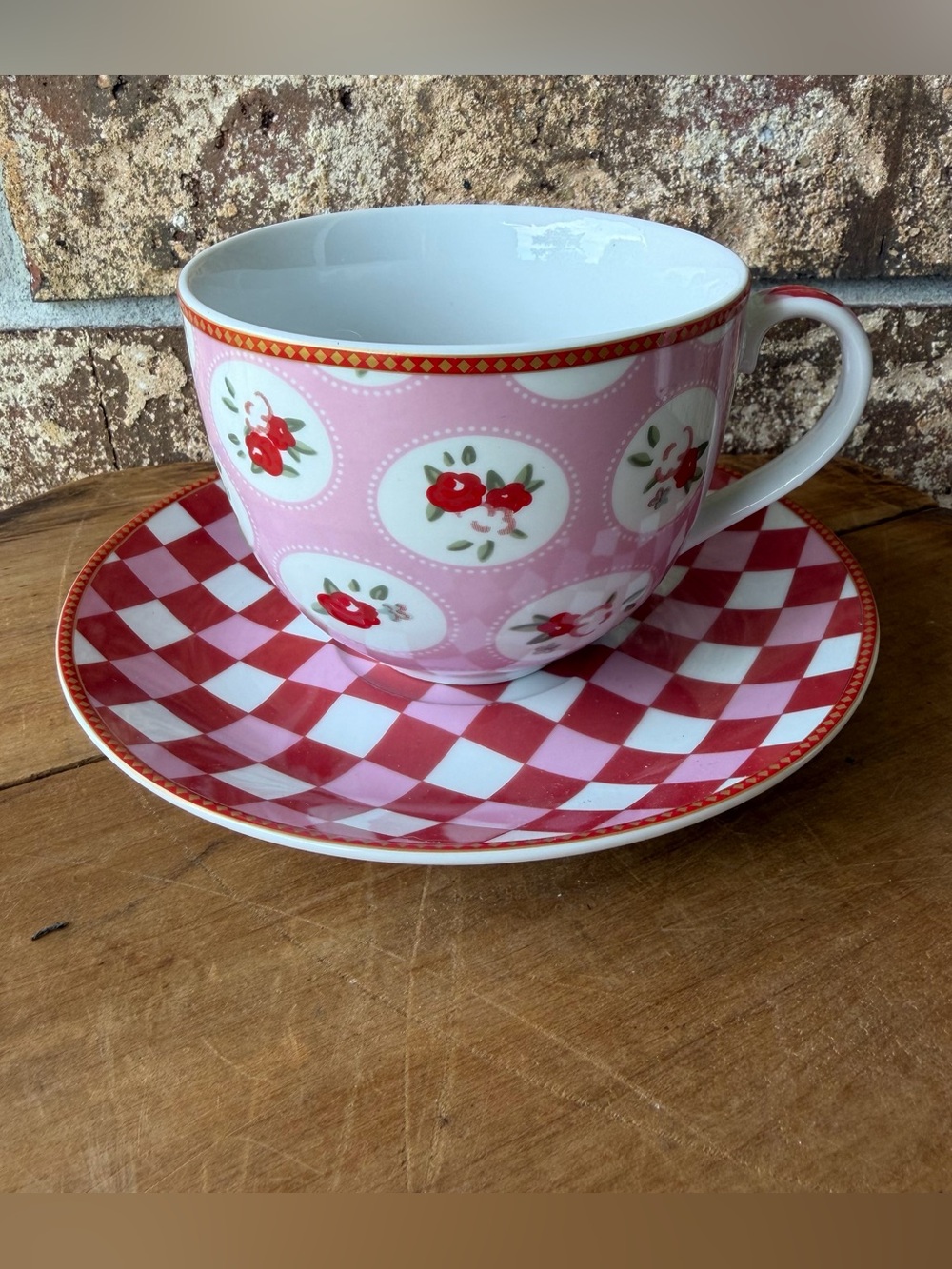Kent Pottery Teacup & Saucer Poppies & Checks Red Pink Excellent Condition!